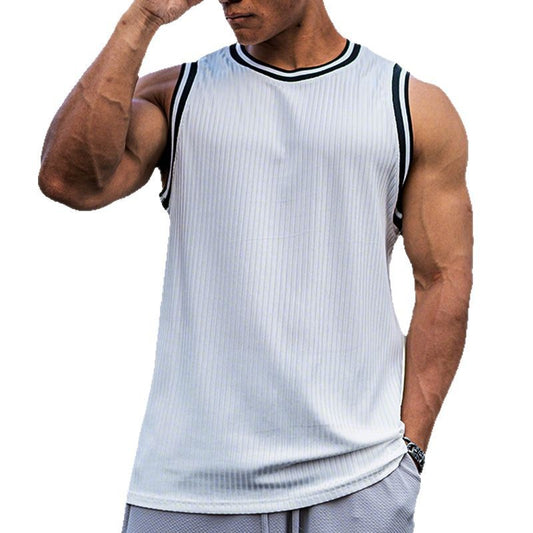 Sleeveless camisole summer men's T-shirt with a prominent basketball and fitness suit